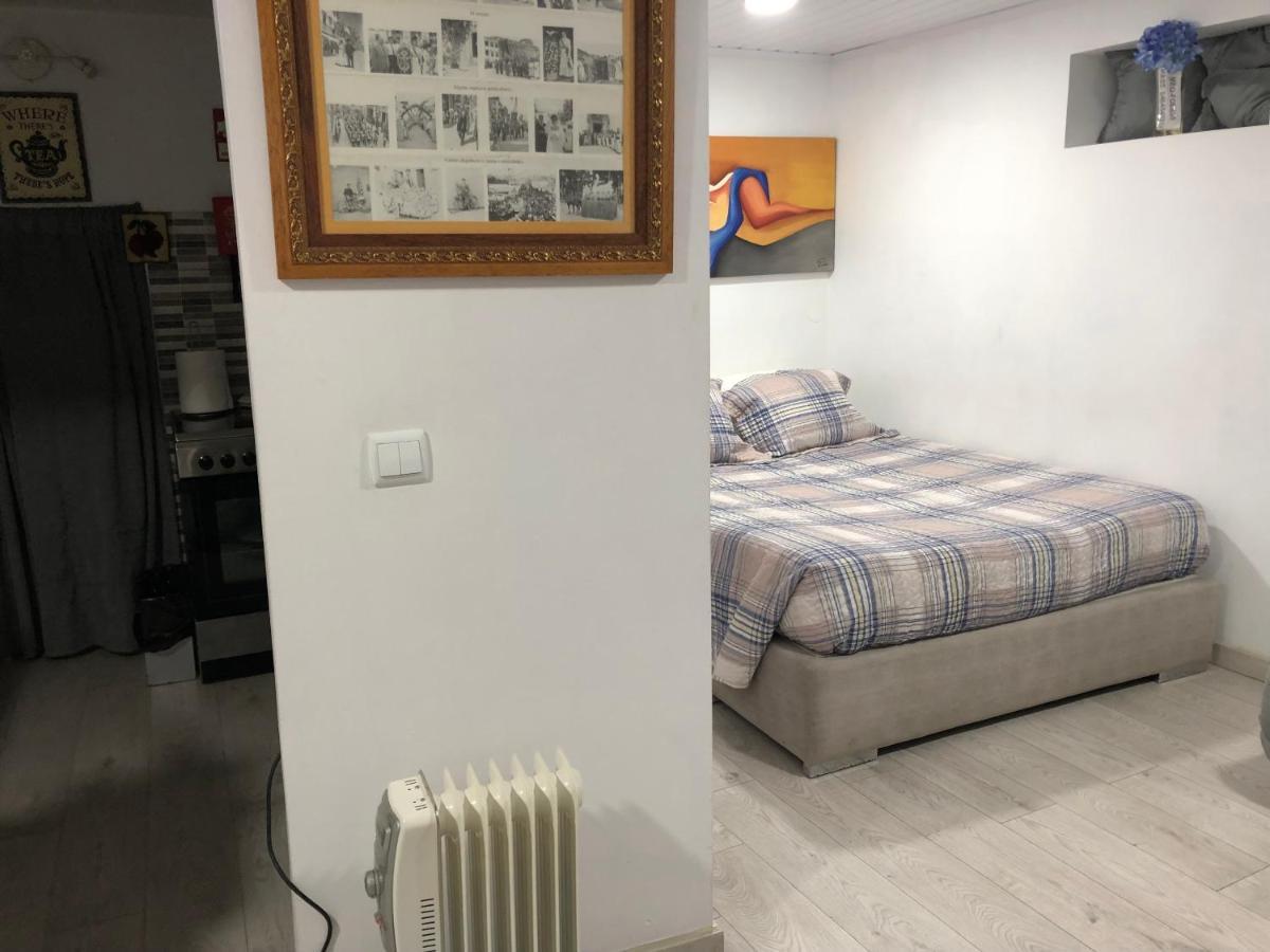 הוילה טומאר Pe Do Castelo Casinha - Pet Friendly & Garage מראה חיצוני תמונה